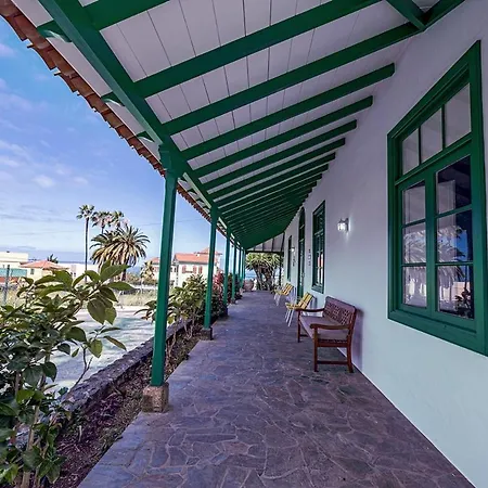 بيت ضيافة La Violeta 3*