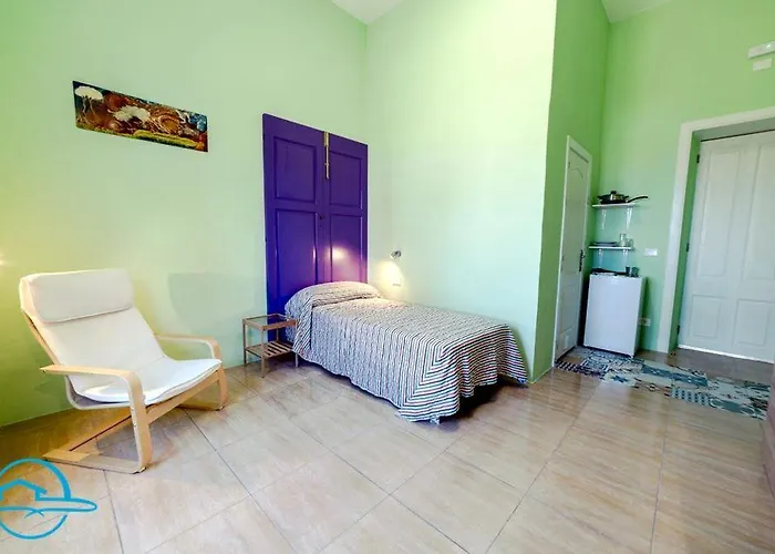 La Violeta Pensionat 3*